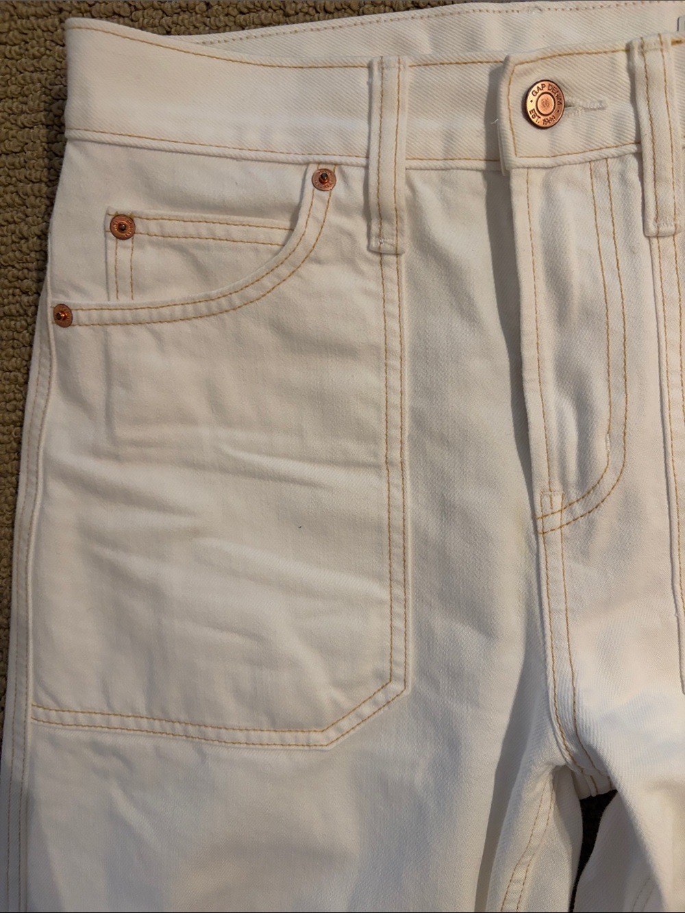 GAP High Rise Barrel jeans in off white- 0P - Picture 5 of 11